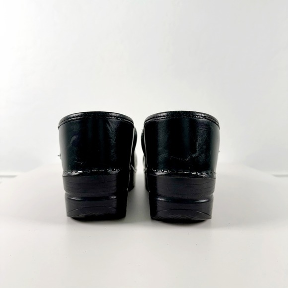 Dansko‎ Black Leather Professional Clogs Slip On Shoes Womens Size 38 - Picture 9 of 13